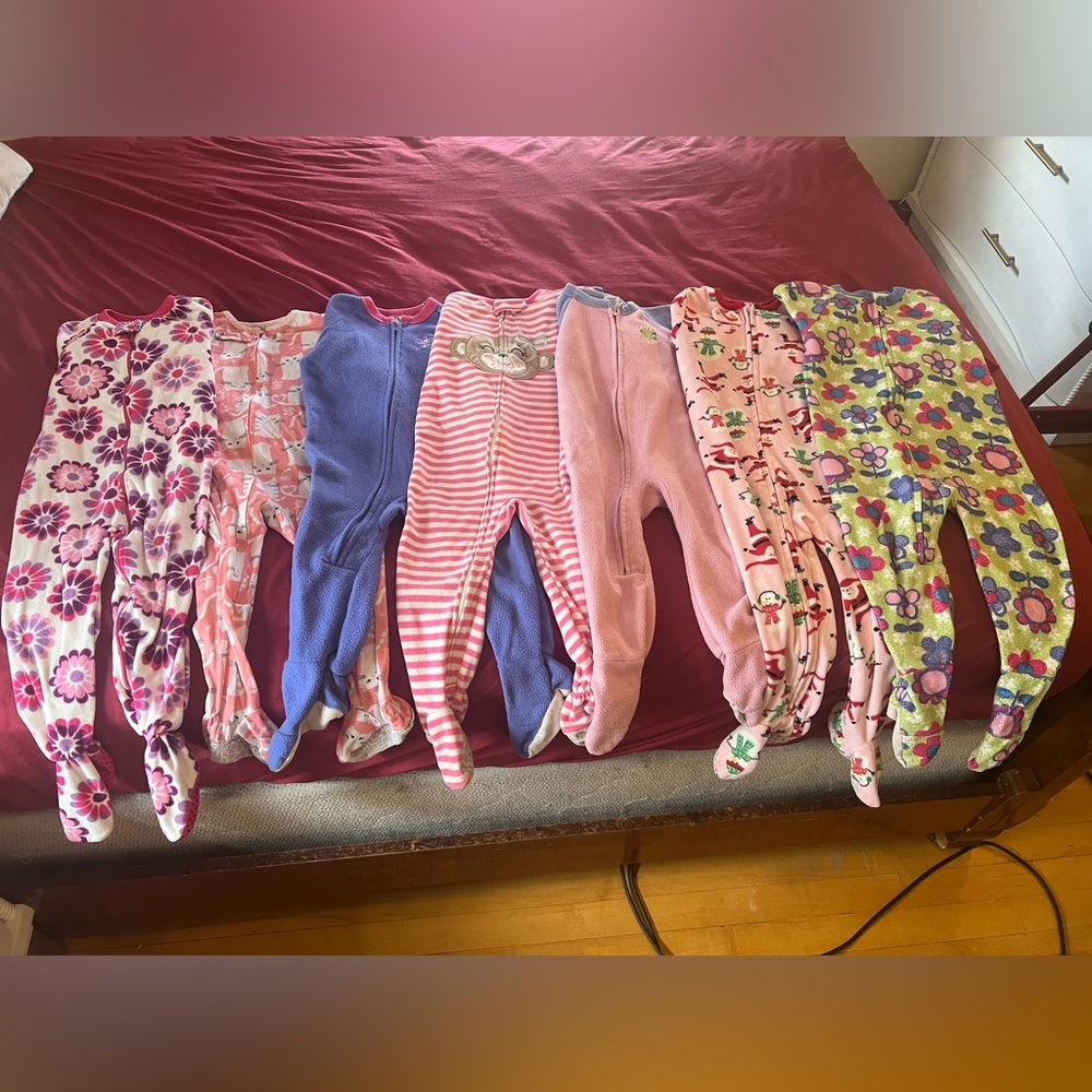 6 zip up footie pajamas bundle
